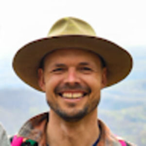 Meet your Posher, Joe